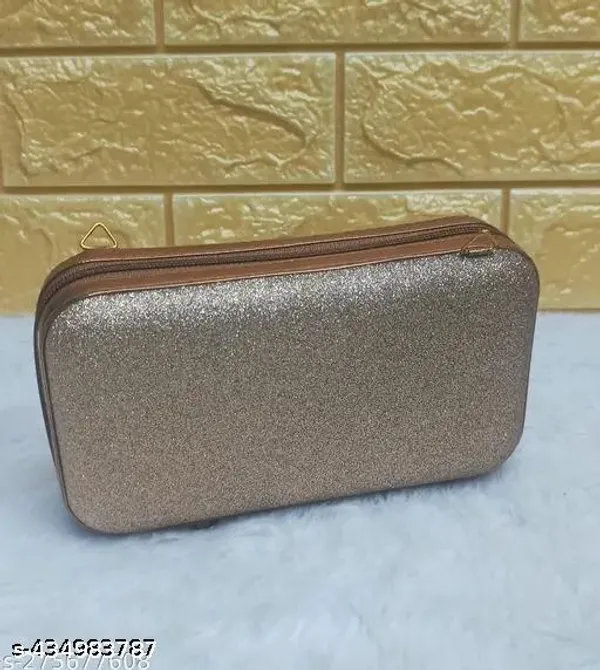 Metallic_Synthetic_-Polyester_Clutch_For_Women