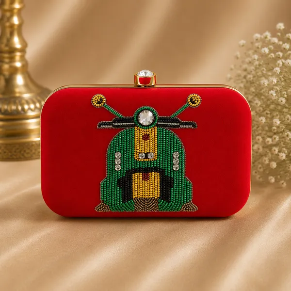Red_Velvet_Clutch_For_Women
