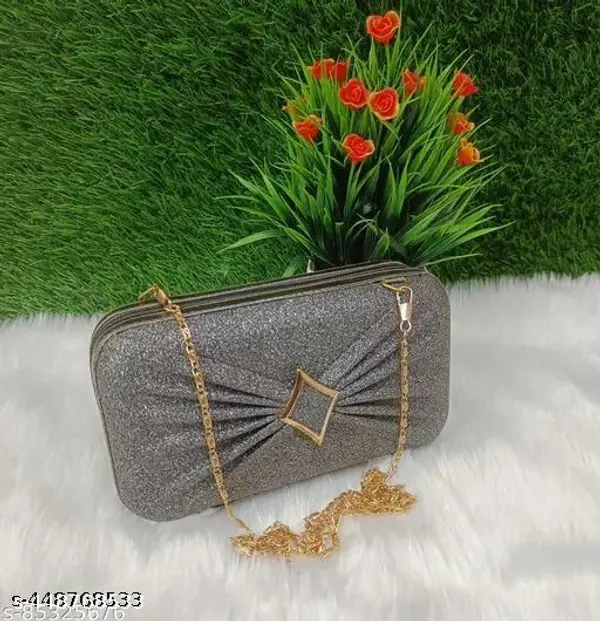 Grey_Polyurethane_Hand_Purse_For_Women