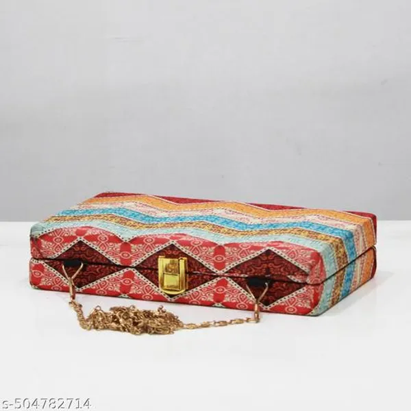 Multicolor_Polyurethane_Clutch_For_Women