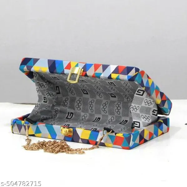 Multicolor_Polyurethane_Clutch_For_Women