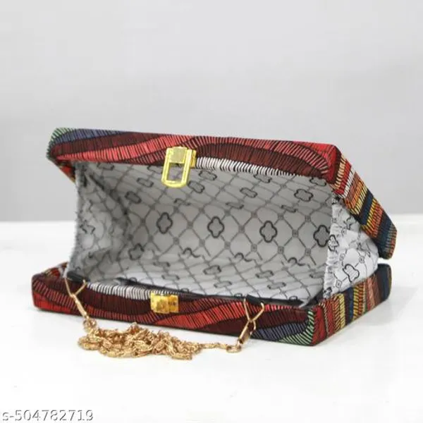 Multicolor_Polyurethane_Clutch_For_Women