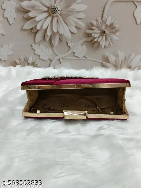 Maroon_Polyurethane_Clutch_For_Women
