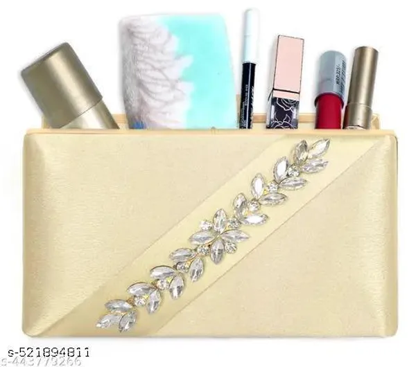 Gold_Polyurethane_Clutch_For_Women