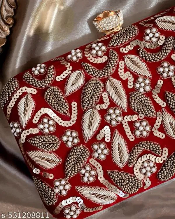 Maroon_Polyurethane_Clutch_For_Women