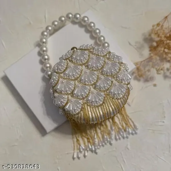 White_Polyurethane_Clutch_For_Women