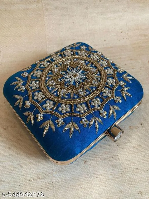 Blue_Polyurethane_Clutch_For_Women