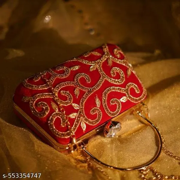 Red_Velvet_Clutch_For_Women