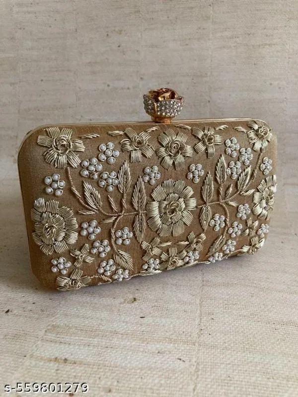 Gold_Polyurethane_Clutch_For_Women