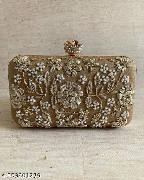 Gold_Polyurethane_Clutch_For_Women