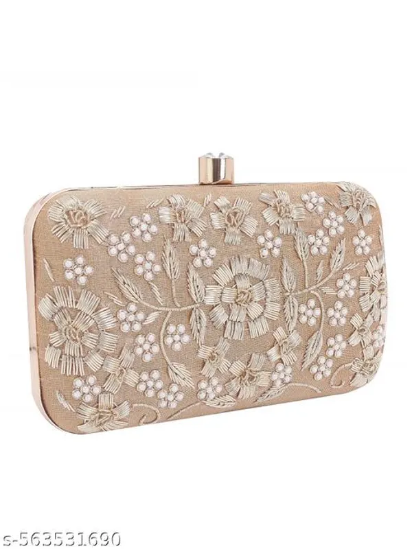 Gold_Polyurethane_Clutch_For_Women