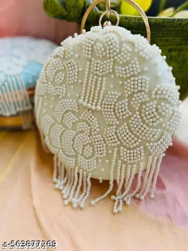 White_Polyurethane_Clutch_For_Women