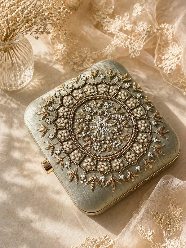 Green_Polyurethane_Clutch_For_Women