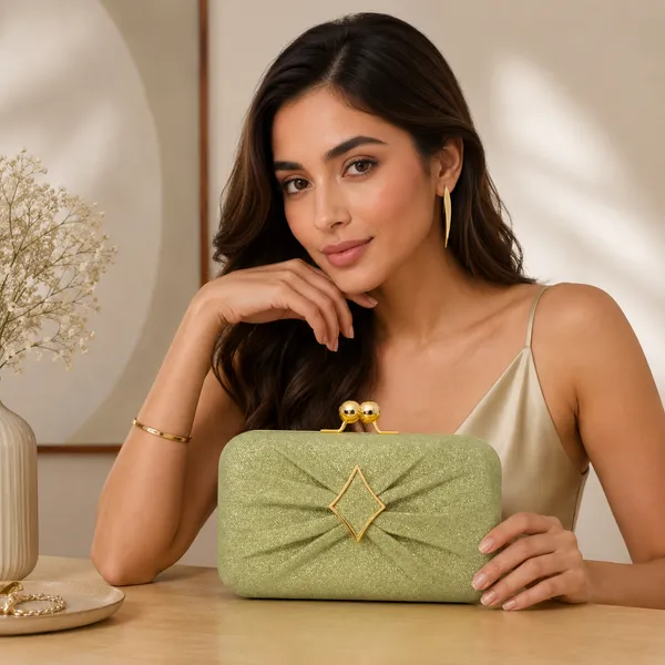 Green_Polyurethane_Clutch_For_Women