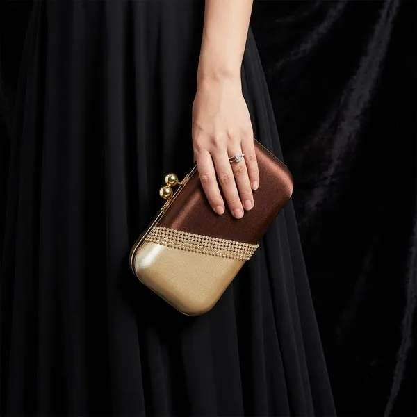 Multicolor_Polyurethane_Clutch_For_Women