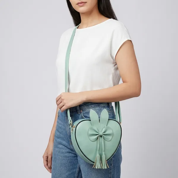 Green_Polyurethane_Clutch_For_Women