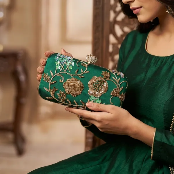Green_Polyurethane_Clutch_For_Women