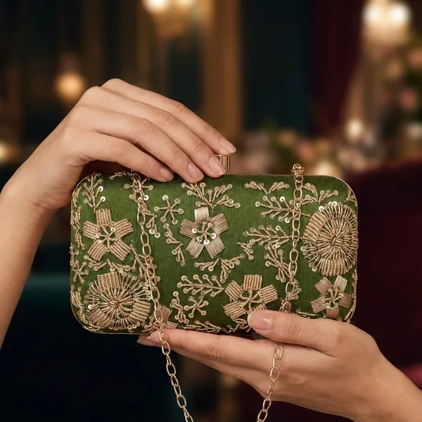 Green_Polyurethane_Clutch_For_Women