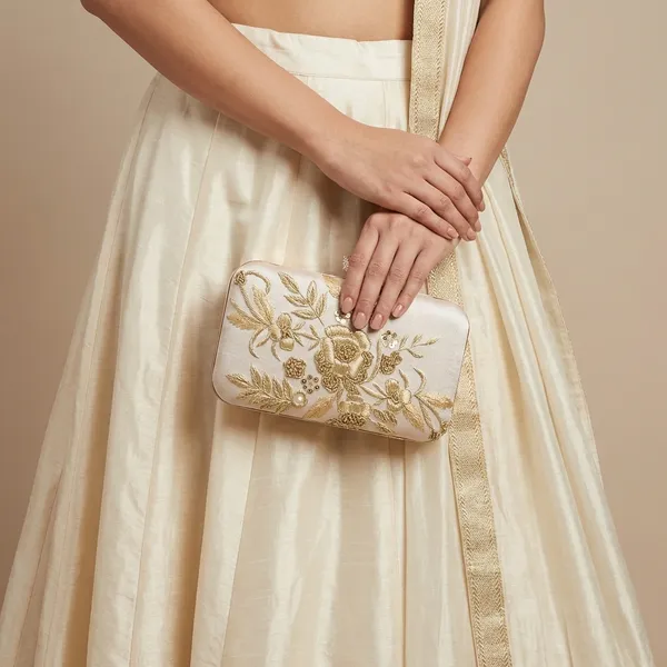 White_Polyurethane_Clutch_For_Women