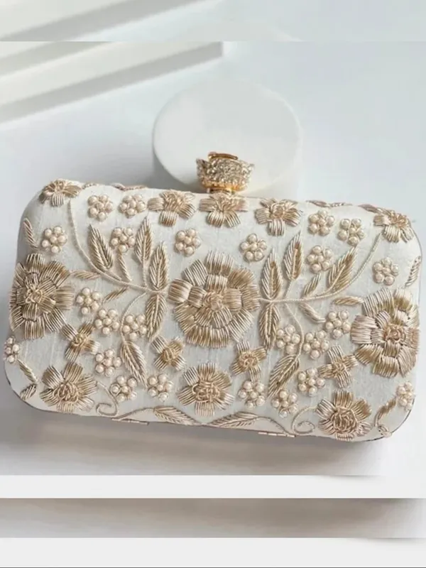White_Polyurethane_Clutch_For_Women