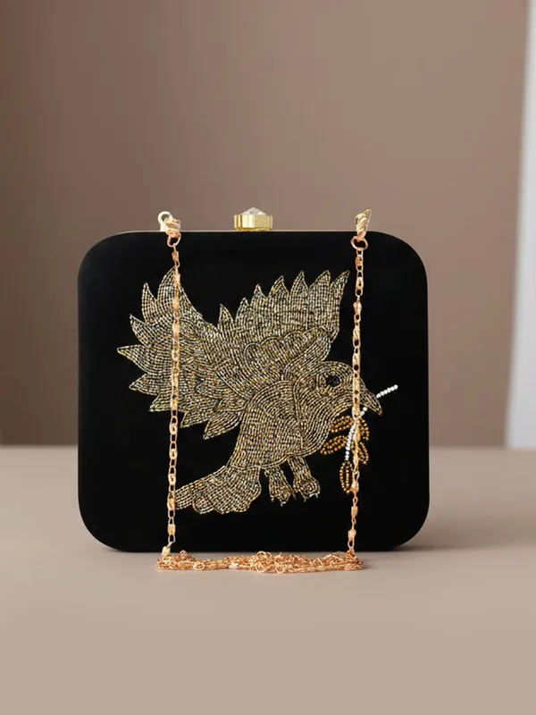 Black_Velvet_Clutch_For_Women