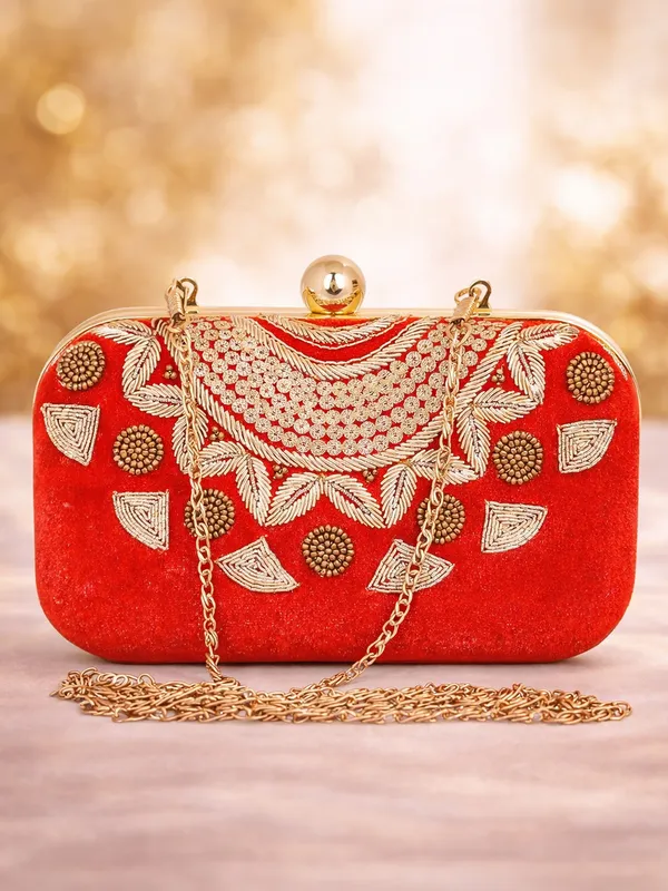 Red_Polyurethane_Clutch_For_Women