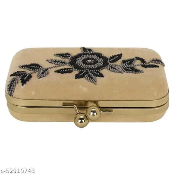 Gold_Polyurethane_Clutch_For_Women