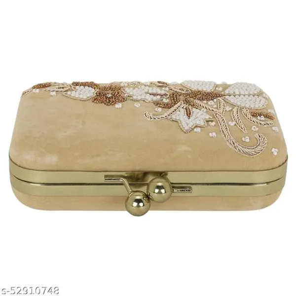 Gold_Polyurethane_Clutch_For_Women