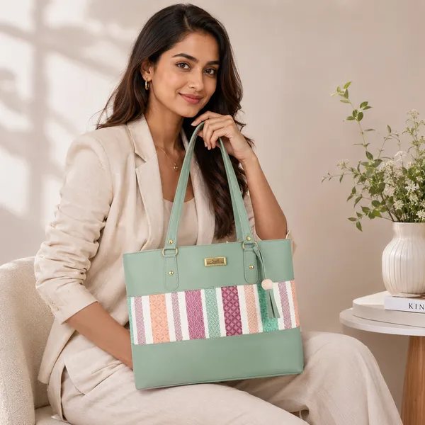 Casual_Polyurethane_Handbag_For_Women