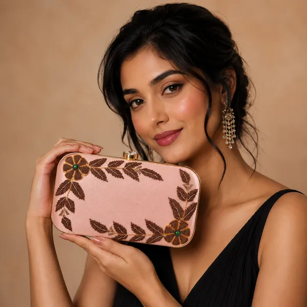 Pink_Polyurethane_Clutch_For_Women