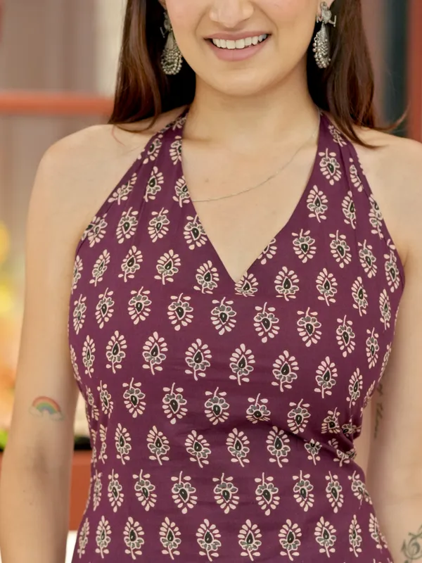 Maroon_Block_Print_Halter_Neck_Short_Kurti_With_Corset_Back_For_Women
