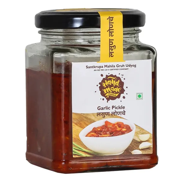Light_Brown_Premium_Garlic_Pickle