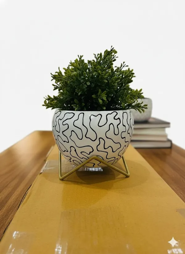Modern_Abstract_Line_Print_Spherical_Planter_With_Gold_Stand