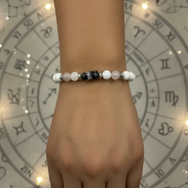 Taurus_Zodiac_Sunstone_Carnelian_Bracelet