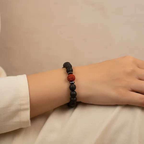 Divine_Rudraksha_Bracelet_With_Lava_Stone