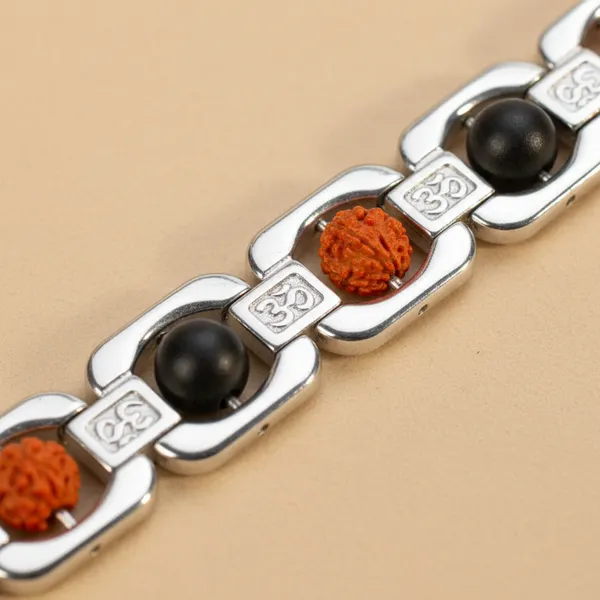 Metal_Rudraksha_And_Karungali_Bracelet_Silver