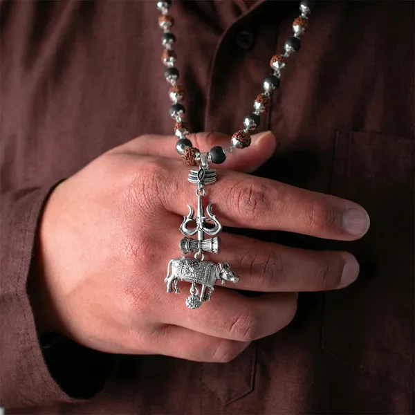 Shiv_Raksha_Karungali_Rudraksha_Mala_With_Trishul_Nandi_Pendant