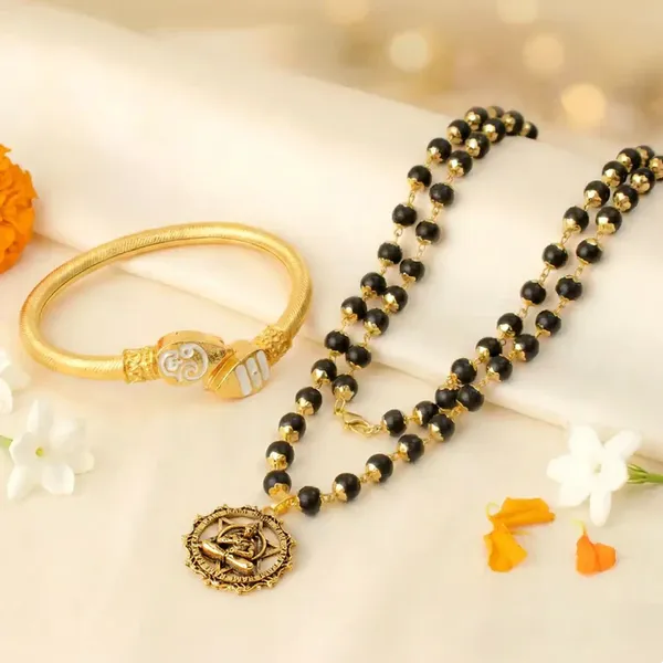 Power_Protection_Combo_Karungali_Mala_With_Hanuman_Kavach_Gold_Plated_Vel_Kada