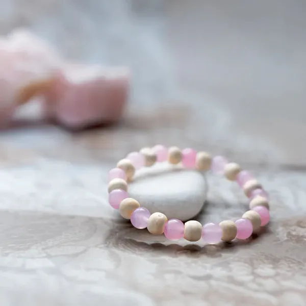 Love_Attraction_With_Tulsi_Bracelet