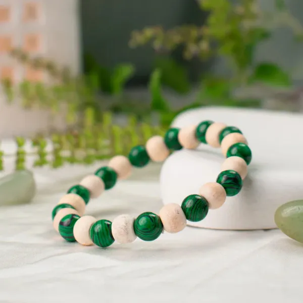 Green_And_White_Malachite_With_Tulsi_Bracelet_For_Leo_Zodiac