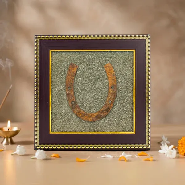 Ghode_Ki_Naal_On_Raw_Pyrite_Frame