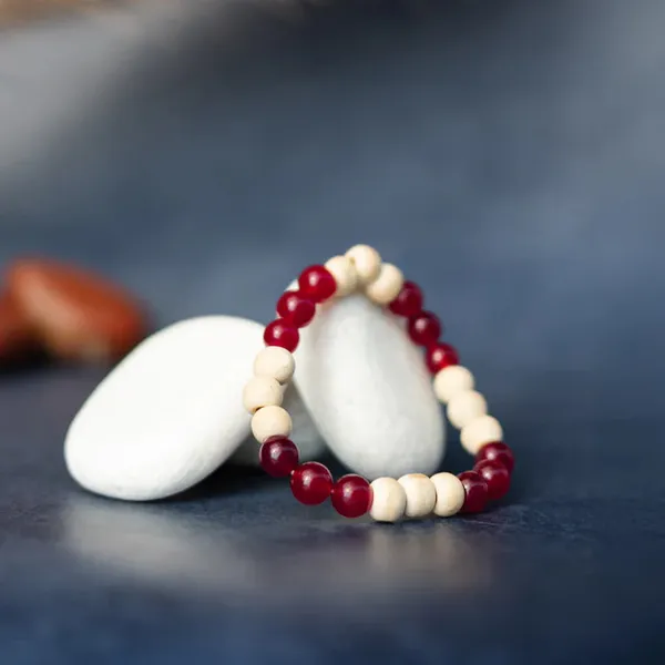 White_And_Red_Red_Agate_With_Tulsi_Bracelet_For_Unisex