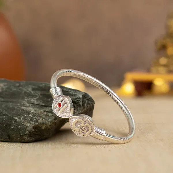 Silver_Plated_Vel_Kada_For_Unisex