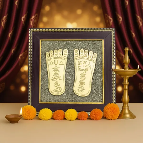 Maa_Lakshmi_Charan_Paduka_On_Pyrite_Frame