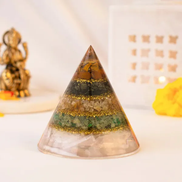 Conical_Dhan_Yog_Pyramid_With_Selenite_Base