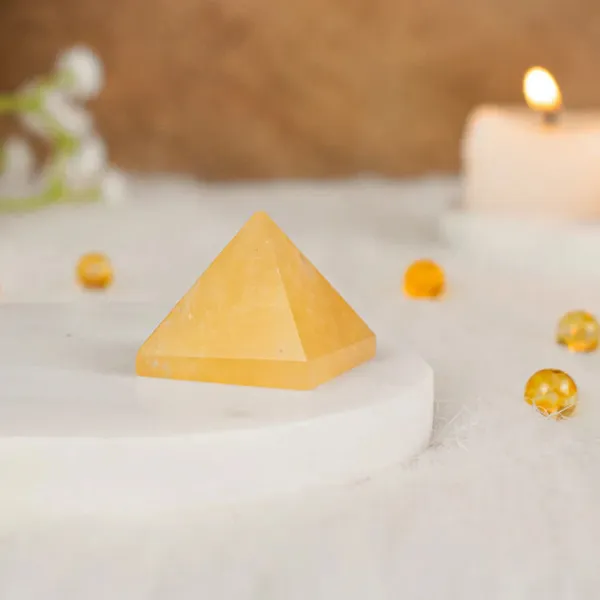 Yellow_100_Pure_Yellow_Jasper_Pyramid_For_Home_And_Office