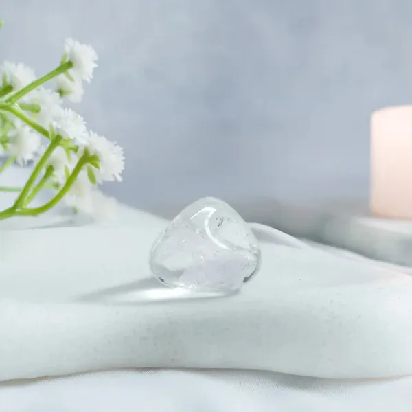 Transparent_Clear_Quartz_Tumble_For_Unisex