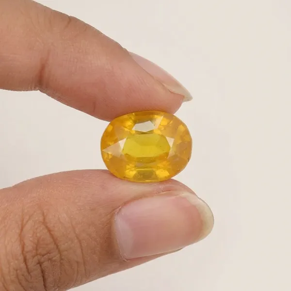 Yellow_Pukhraj_Yellow_Sapphire_For_Unisex