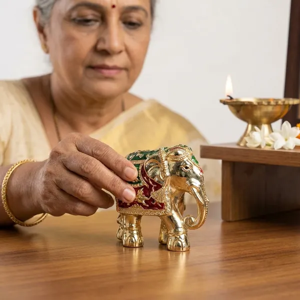Golden_Shri_Swarna_Gajraj_Idol_For_Home_And_Office
