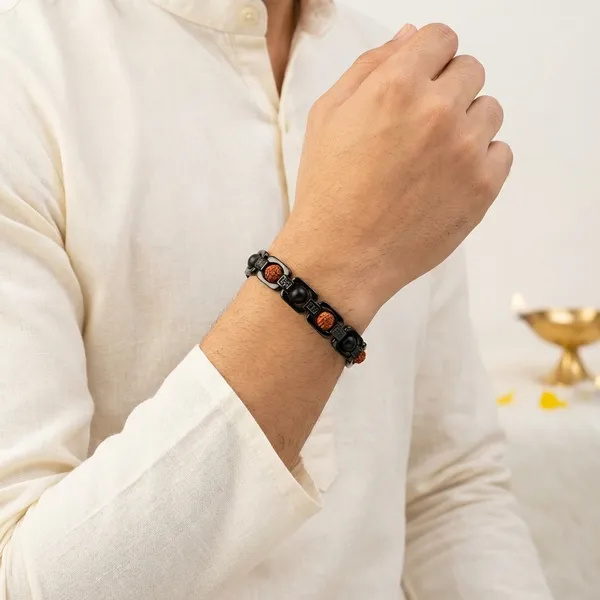 Metal_Rudraksha_And_Karungali_Bracelet_Black